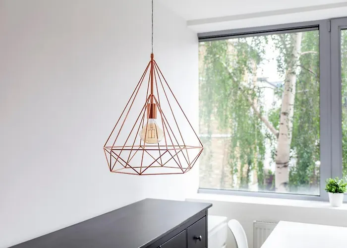 Modern And Bright 2 Bdr Flat In Clapham Common