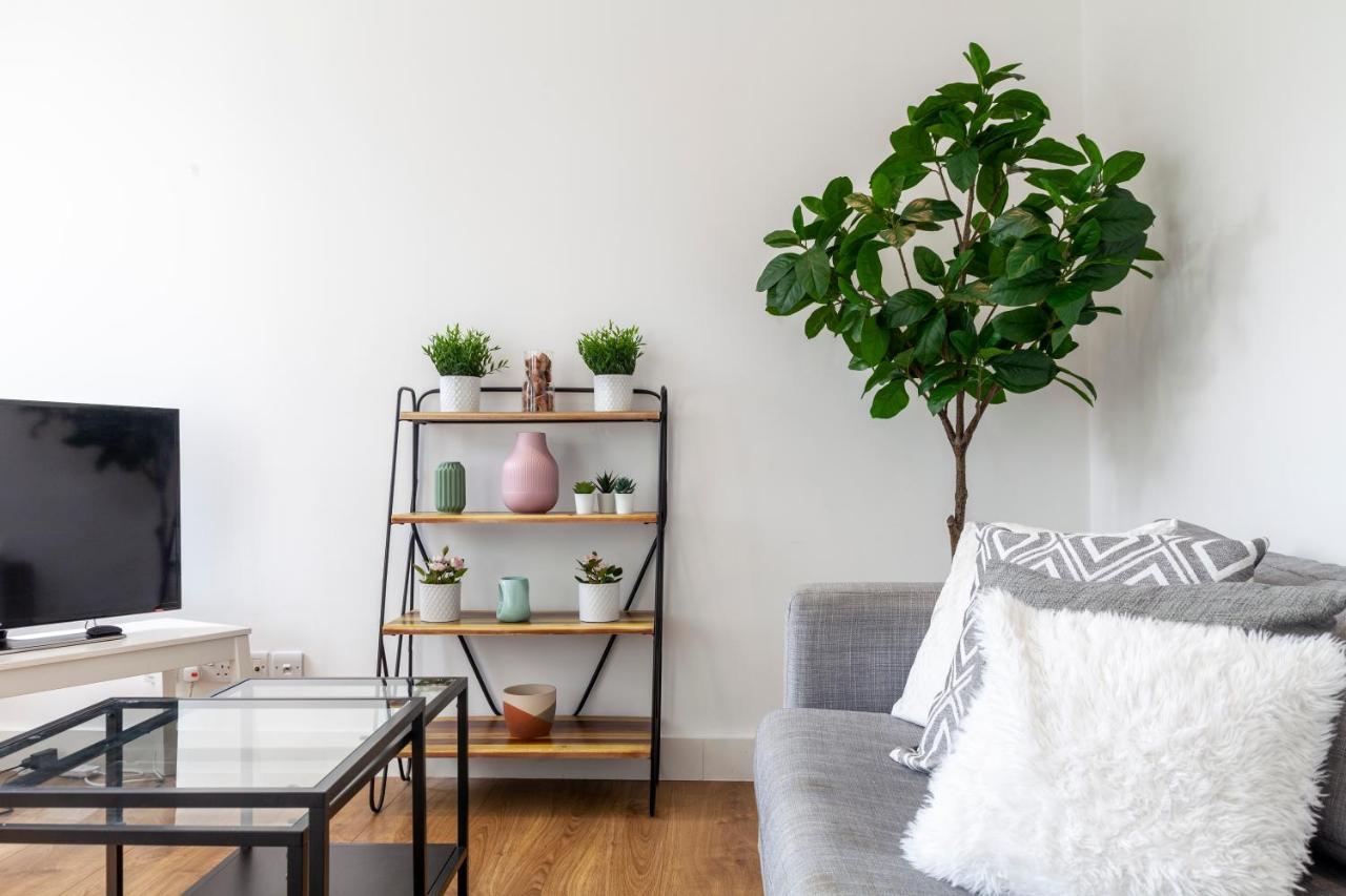 Apartment Modern And Bright 2 Bdr Flat In Clapham Common