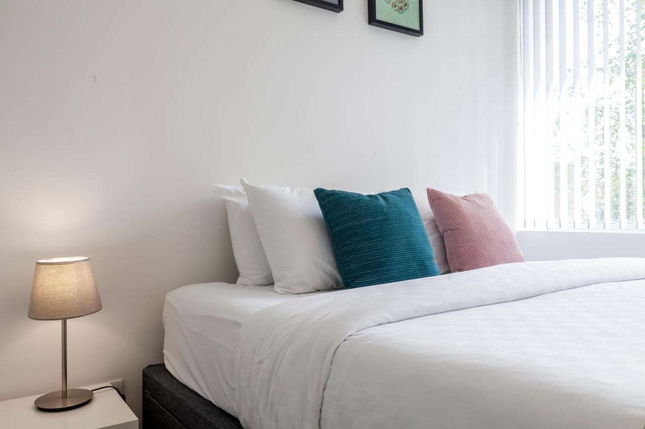 Modern And Bright 2 Bdr Flat In Clapham Common Apartment